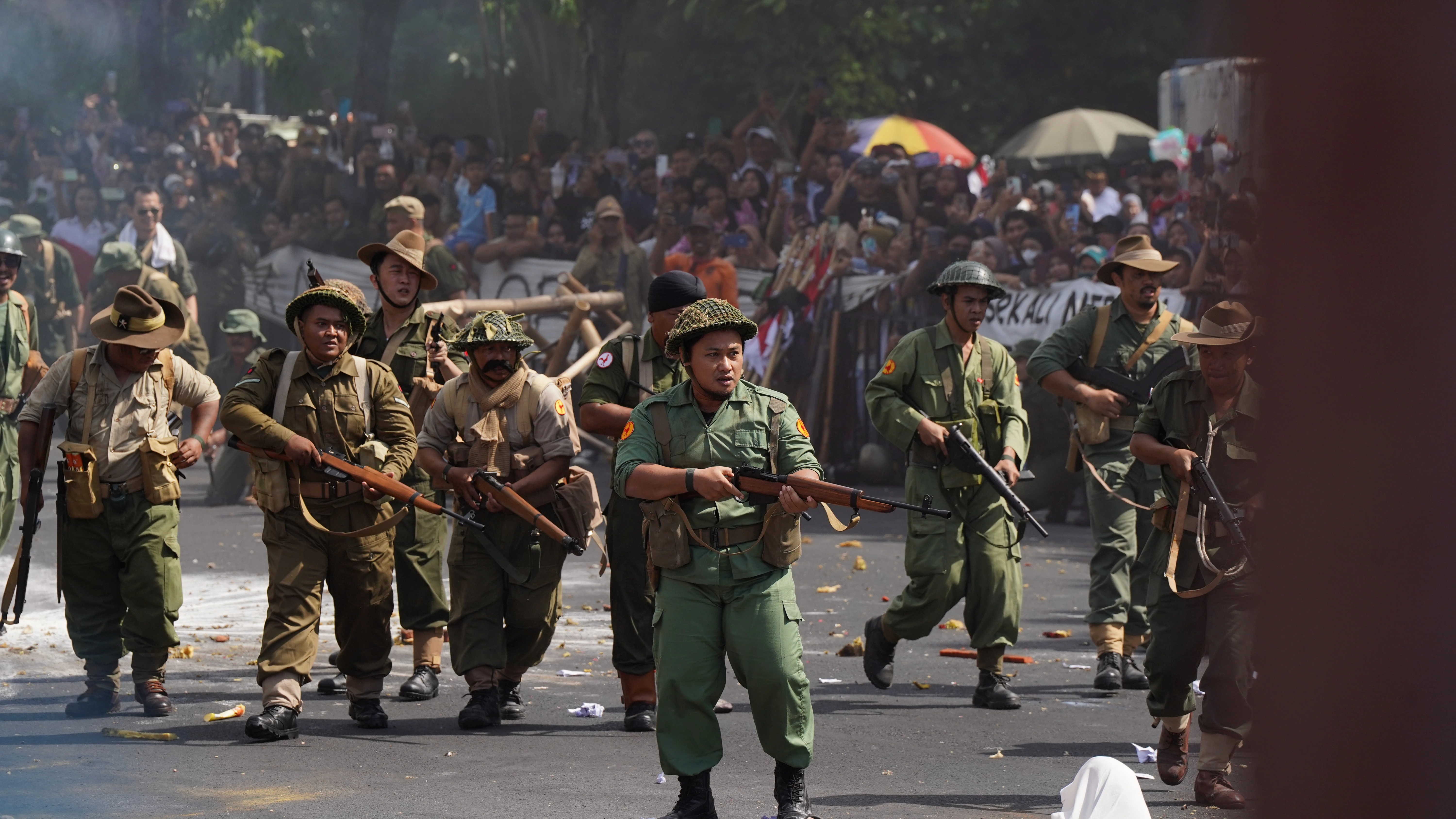 Parade Surabaya Juang - Karisma Event Nusantara