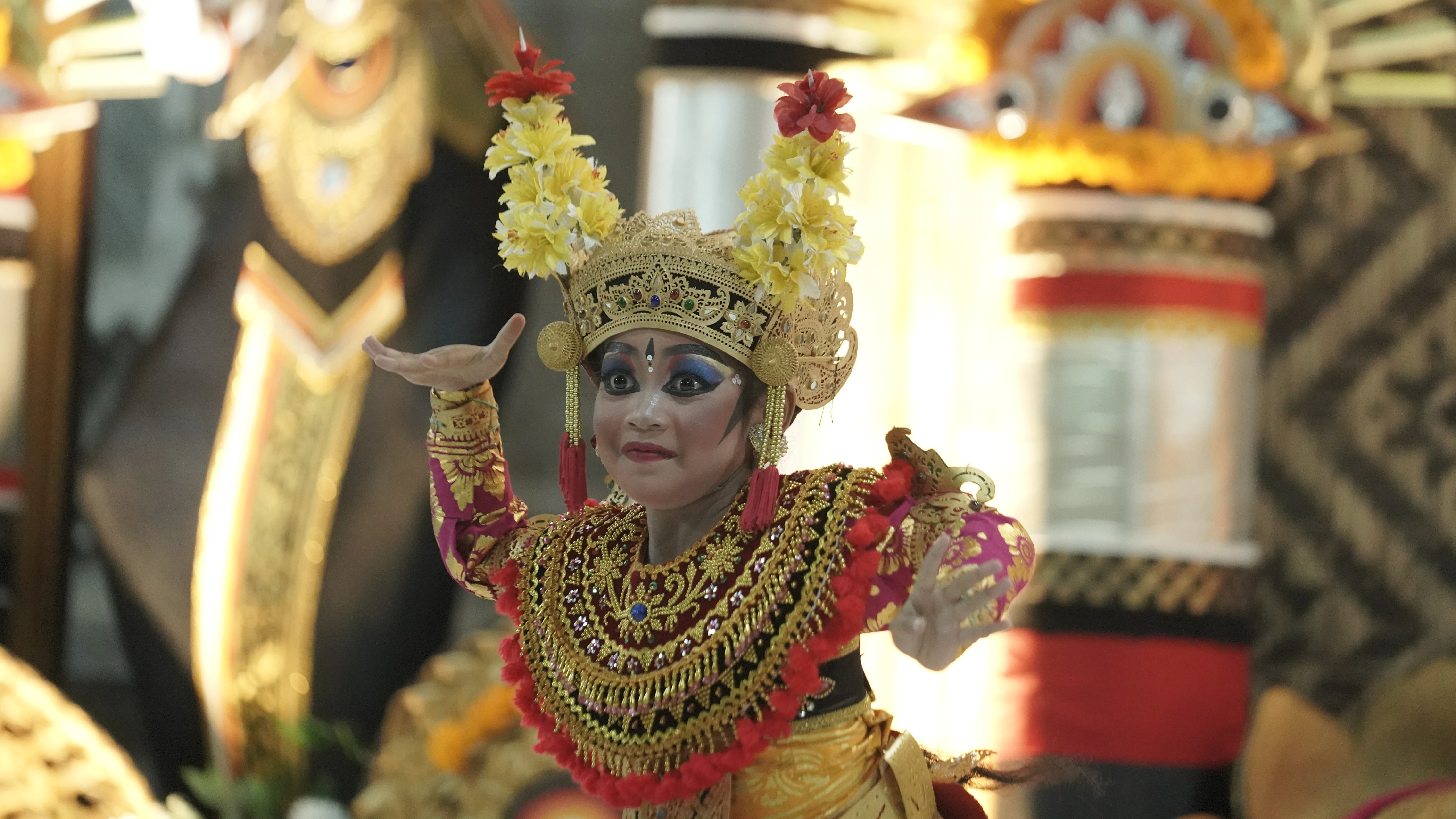 Festival Perang Topat - Karisma Event Nusantara