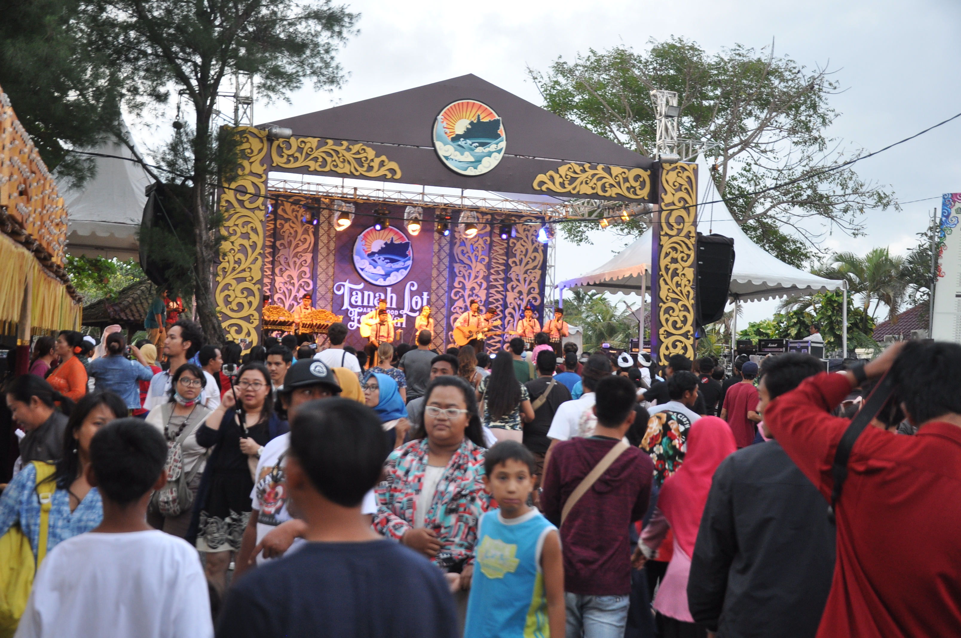 Tanah Lot Art & Food Festival image 2