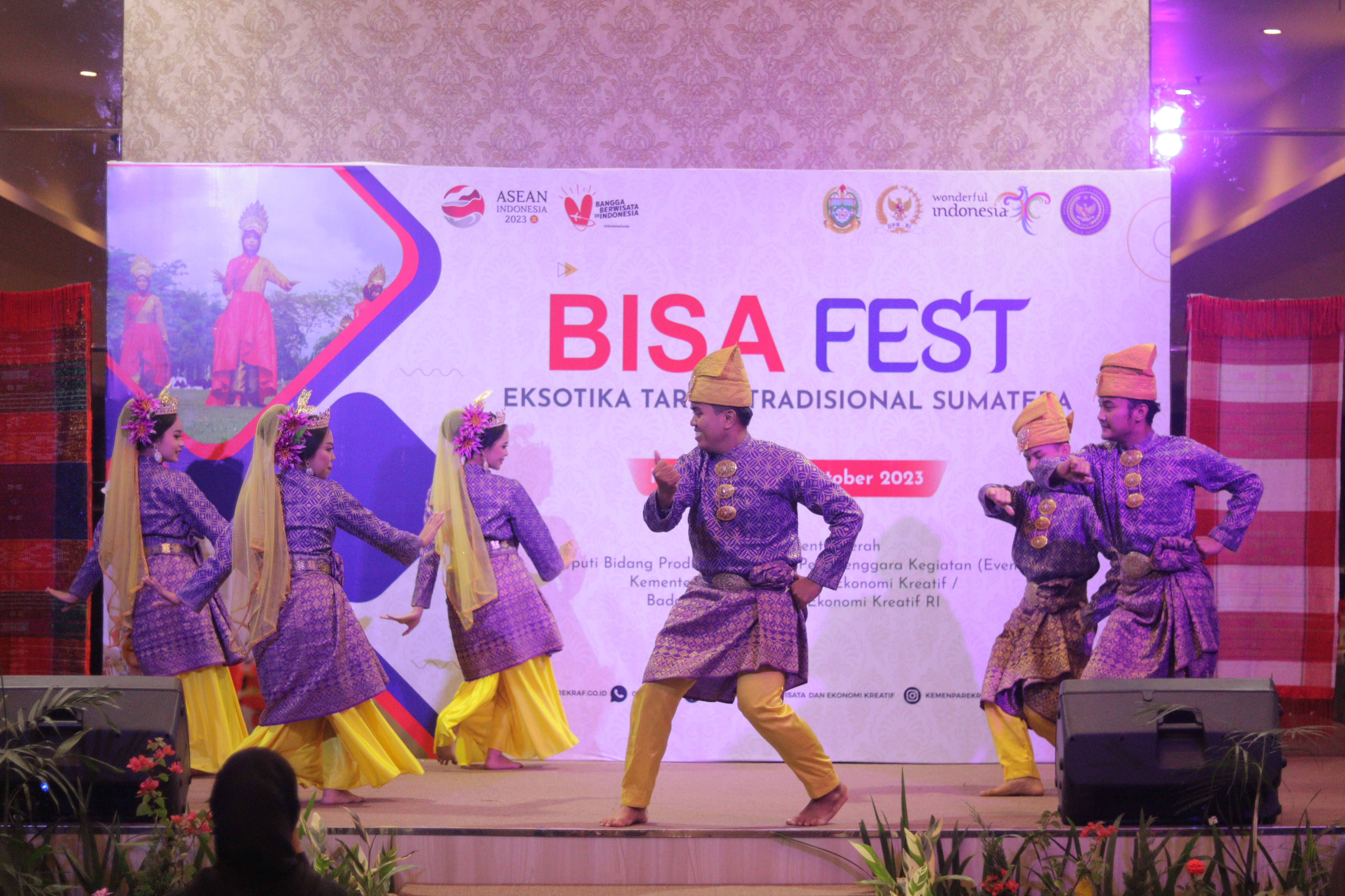 BISA Fest: Eksotika Tarian Tradisional Sumatera image 4