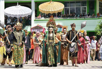 Atourin Festival dan Gelar Budaya Hari Nelayan