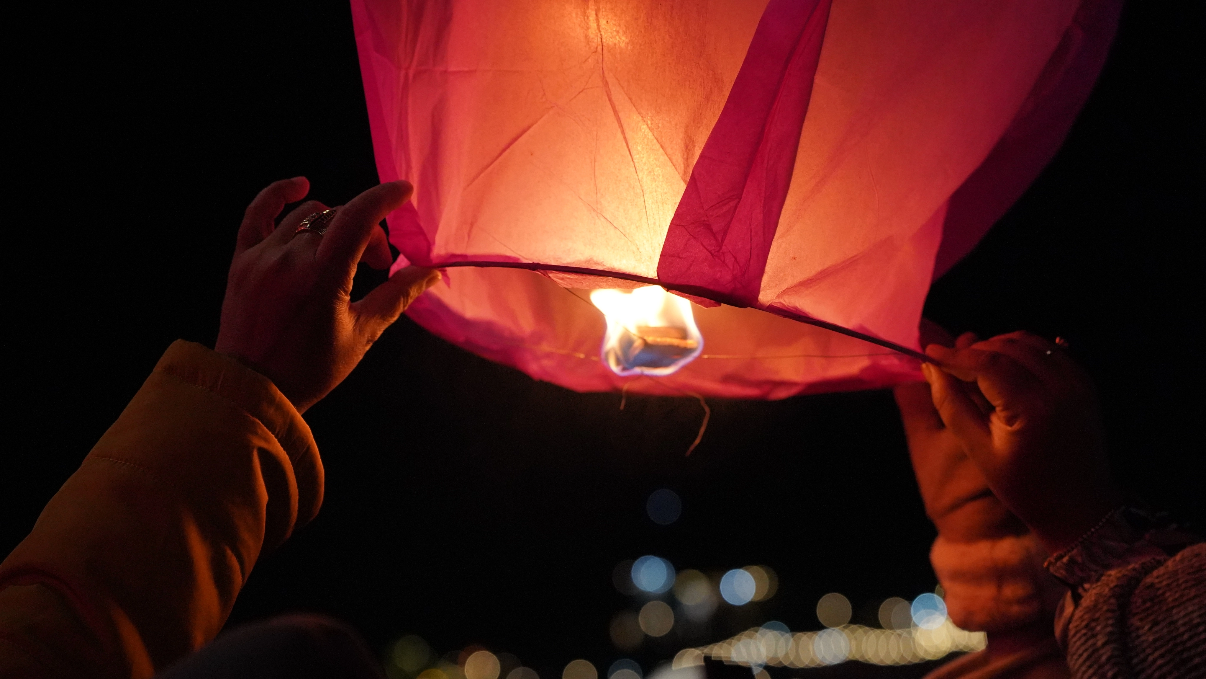 Festival Lampion Hiasi Langit Malam Puncak Acara Dieng Culture Festival XIV