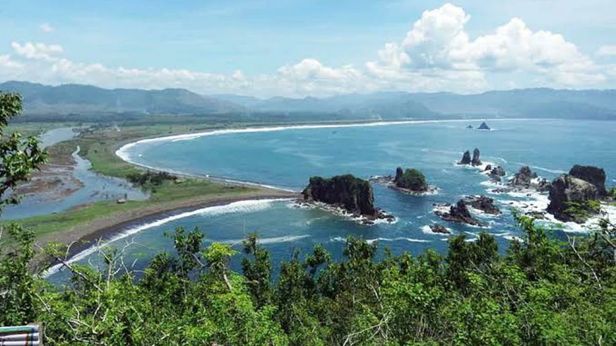 Liburan di Jember, Apa Saja Rekomendasi Tempat Wisata yang Memanjakan Mata? Cek Daftarnya di Sini!